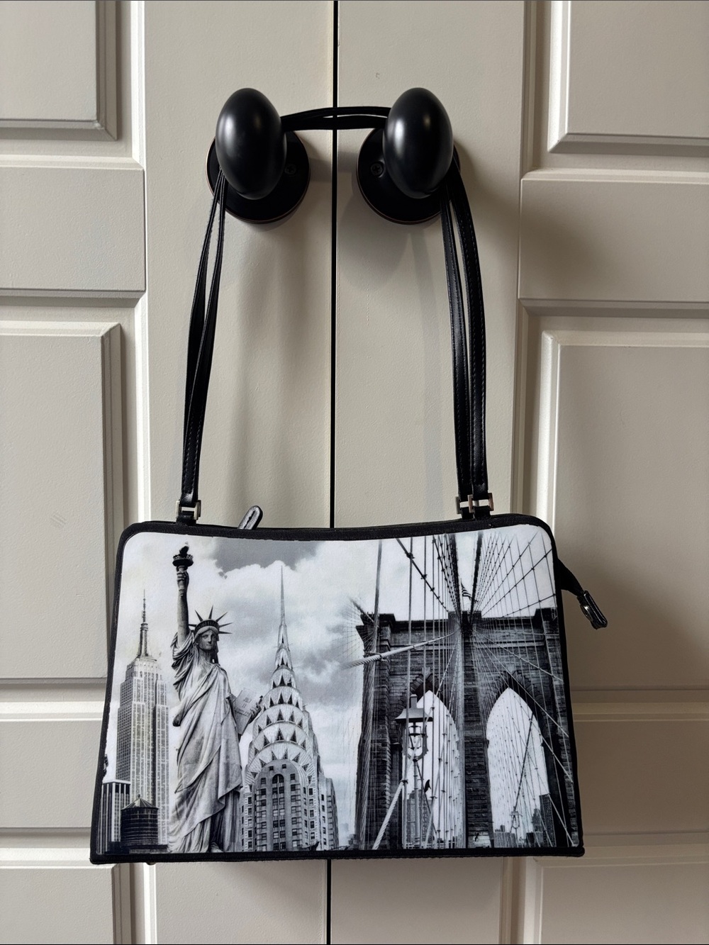 Monochrome NYC Landmark Shoulder Bag in Black & White
